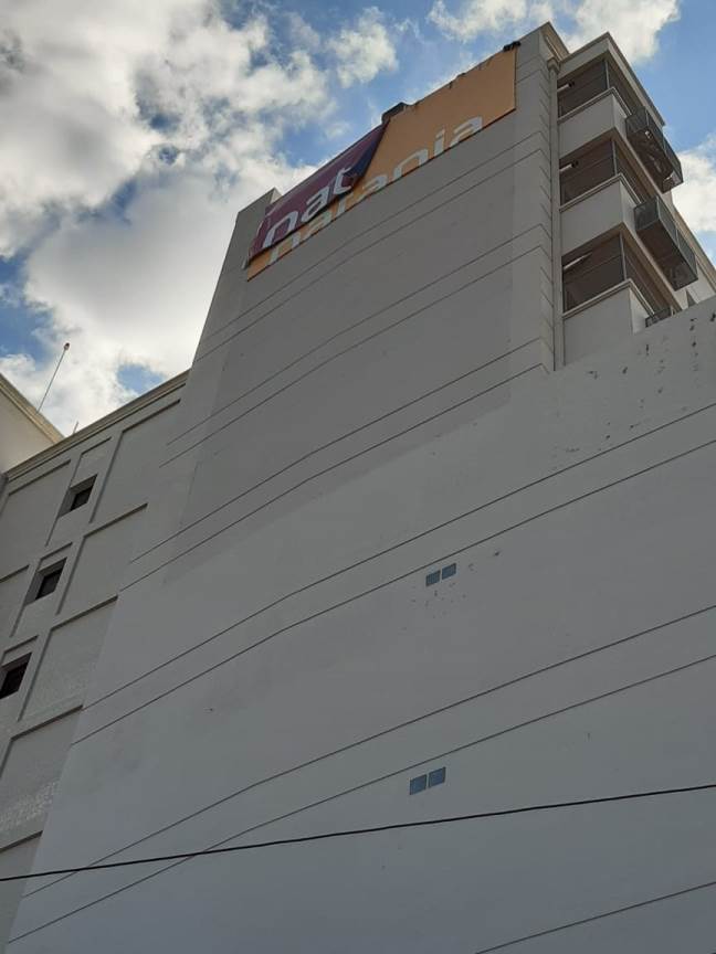 cartel de natania cayó (1)