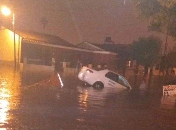 remis hundido lluvia 2