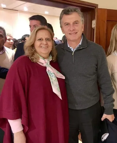 Pichona Moises con Mauricio Maci