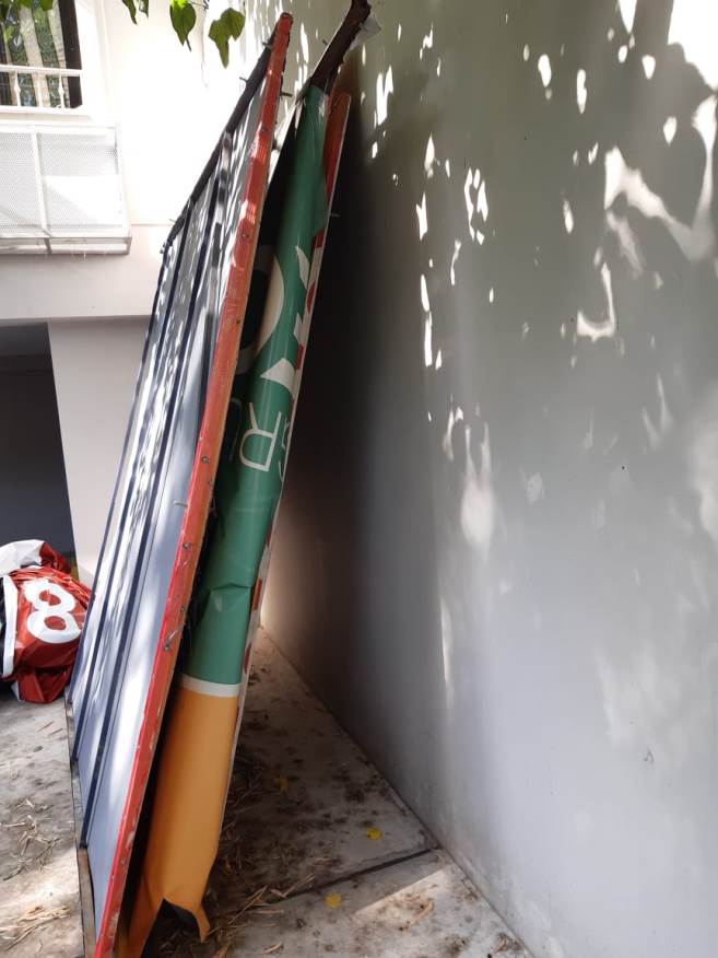 cartel de natania cayó (2)