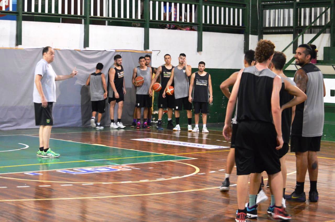 tribuno basquet