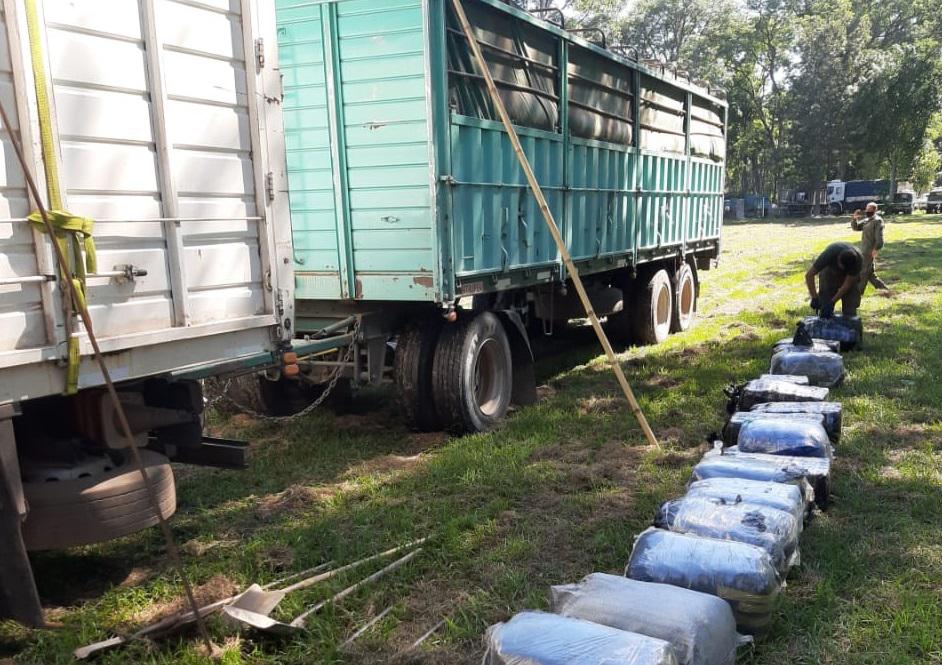 492 kg hojas de coca 3