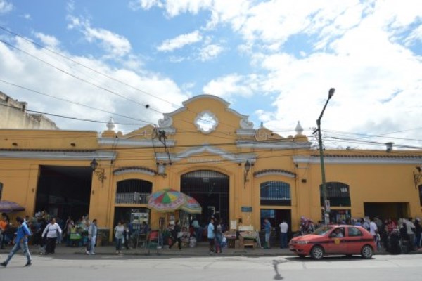 Mercado-San-Migue