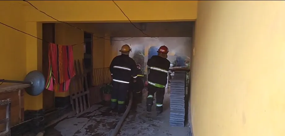 incendio embarcaciòn