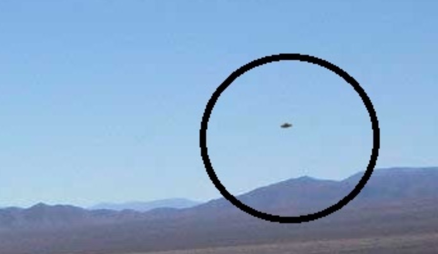 ovni recta tin tin - ampliado