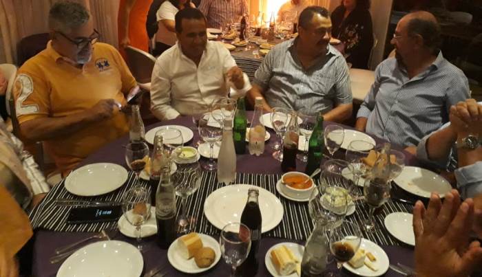 saenz - apyo politico