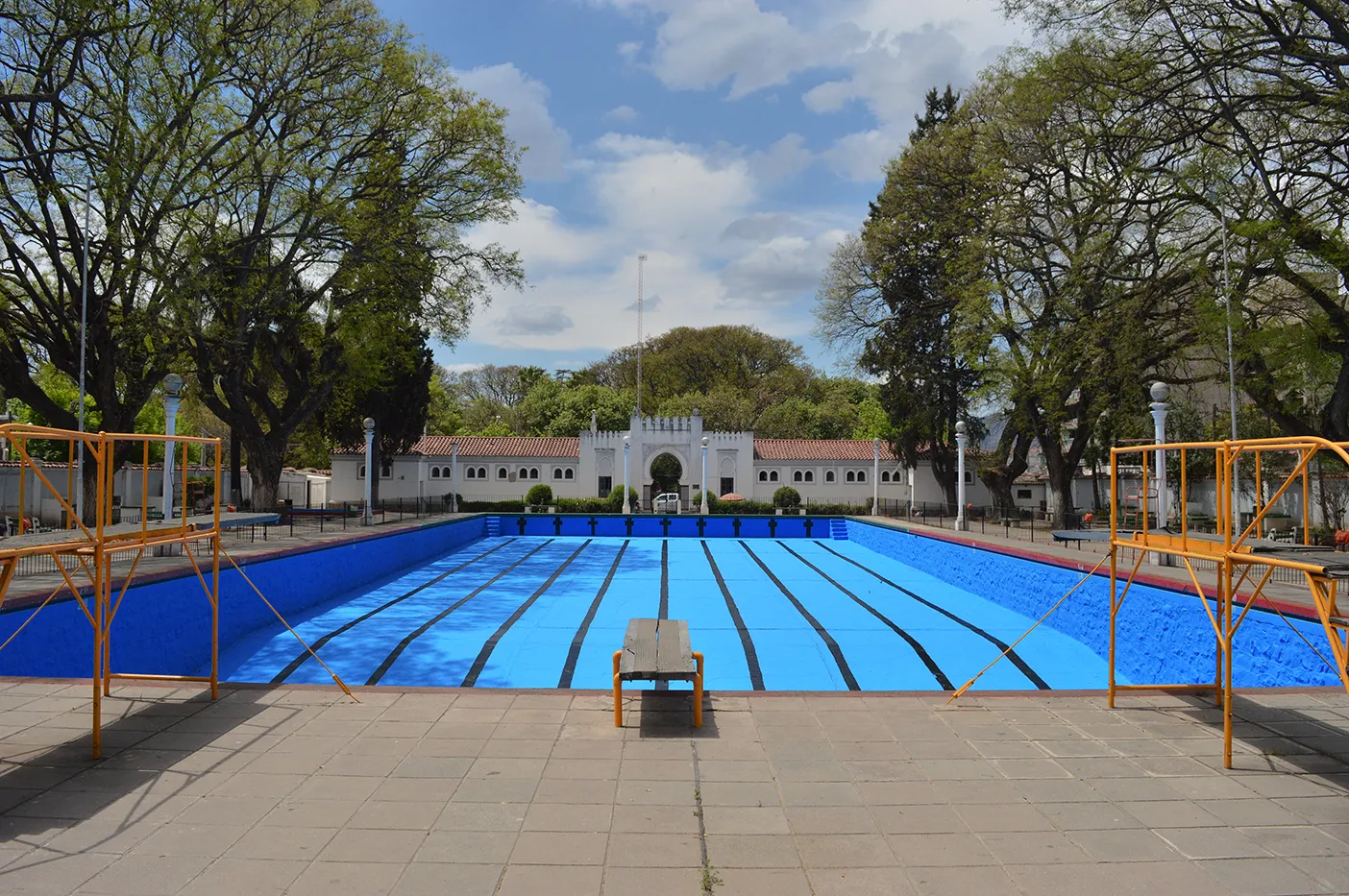 Natatorio Juan Domingo Perón