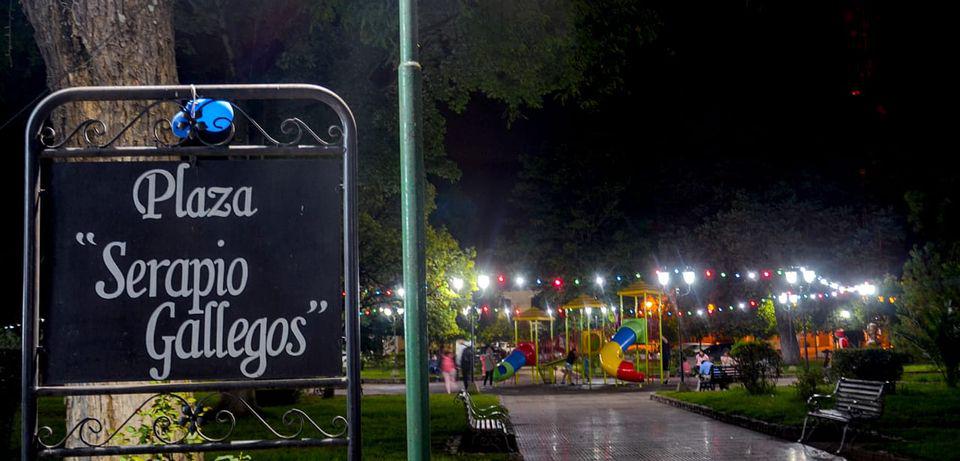 Plaza Serapio Gallegos 01