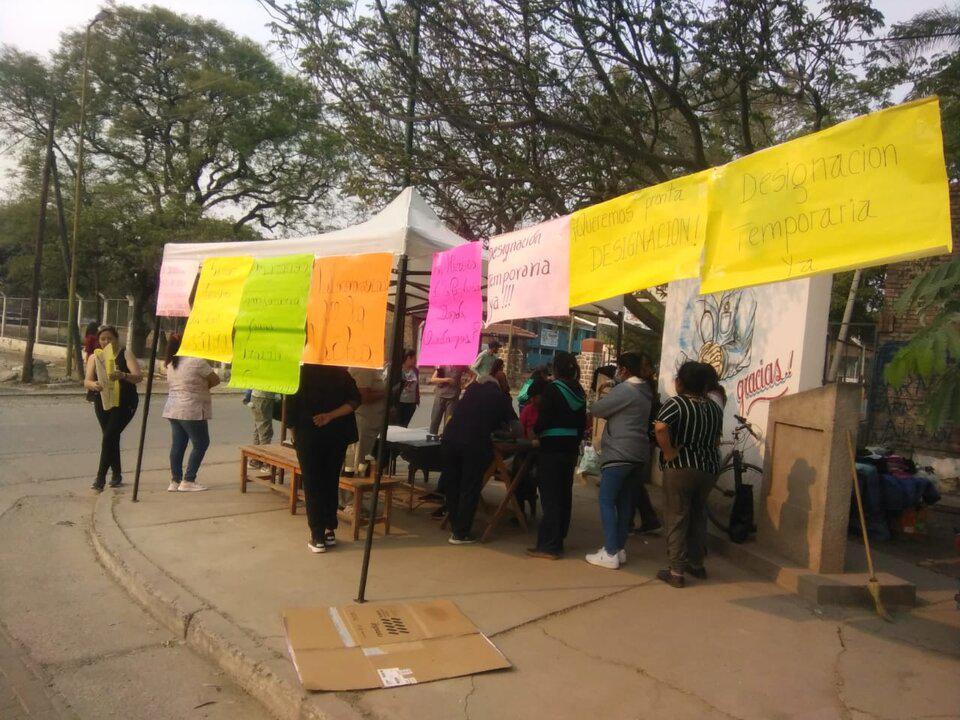 667861-acampe-20en-20guemes