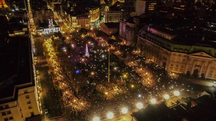 24A Plaza de Mayo Macri