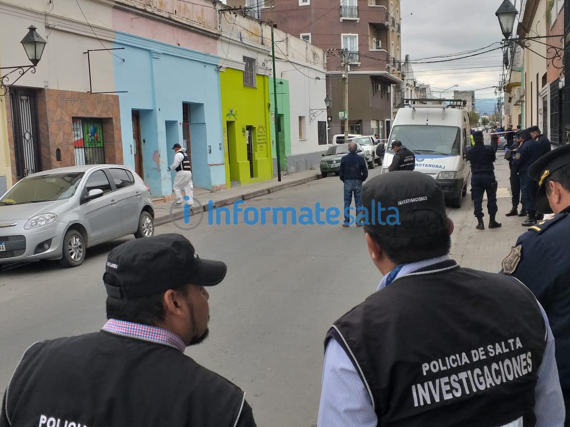 mujeres sin vida en calle San Luis2jpg