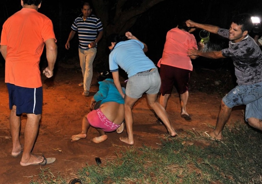 batalla campal ilustrativa