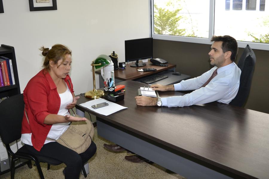 El fiscal reunido con la madre de Daniela