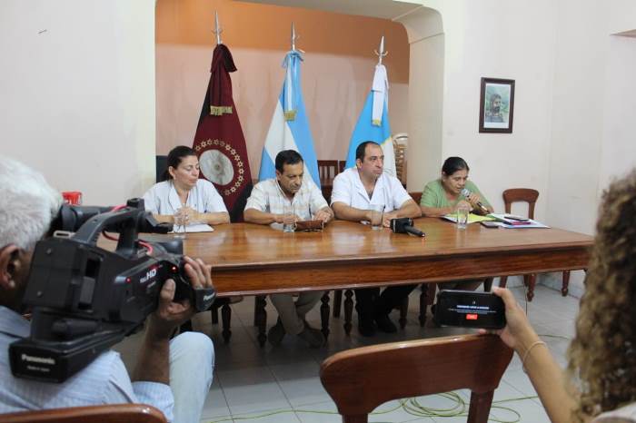 lara gros - conferencia dengue2