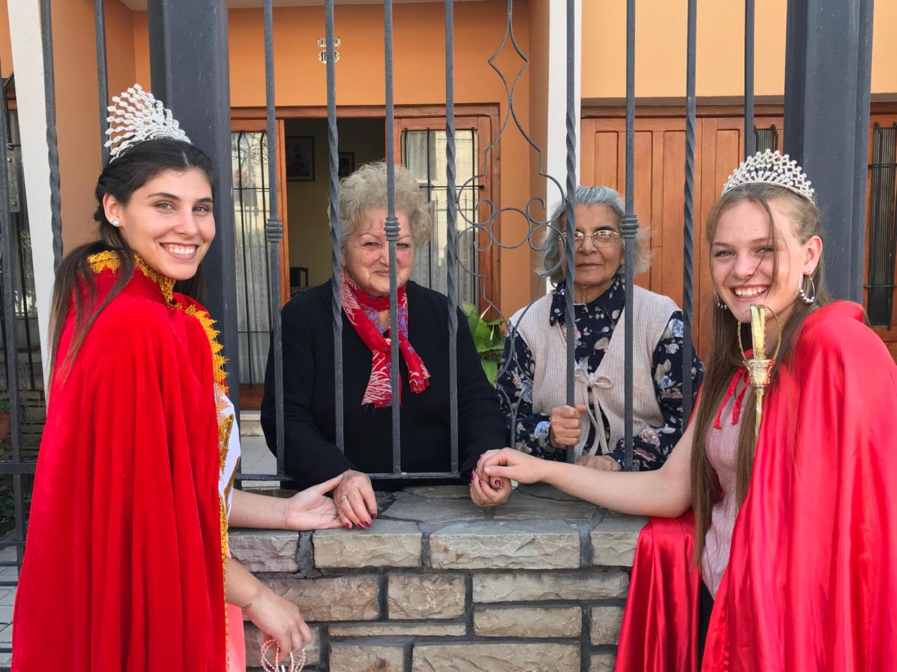 Reinas de los estudiantes2