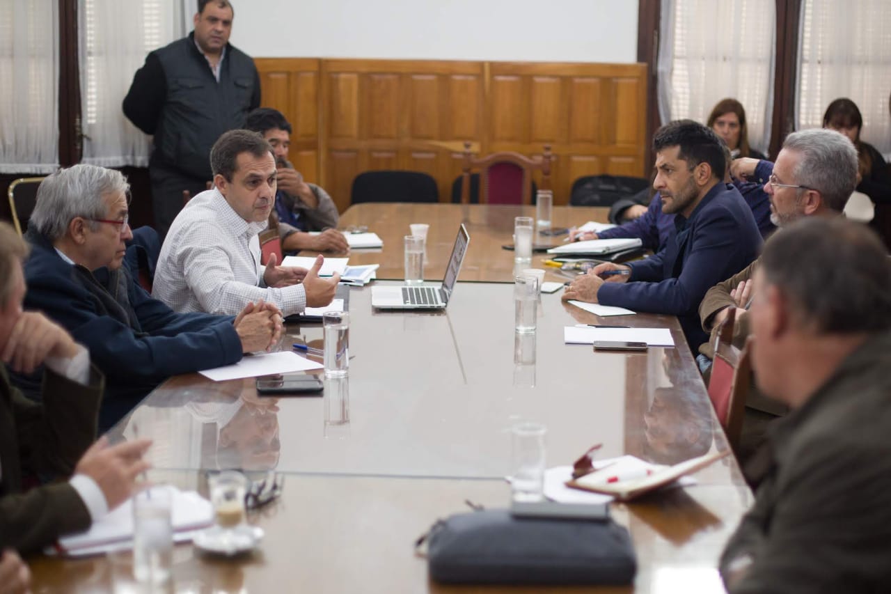 reunion diputados con Juri