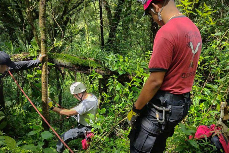 Búsqueda Gastón Sanz 01