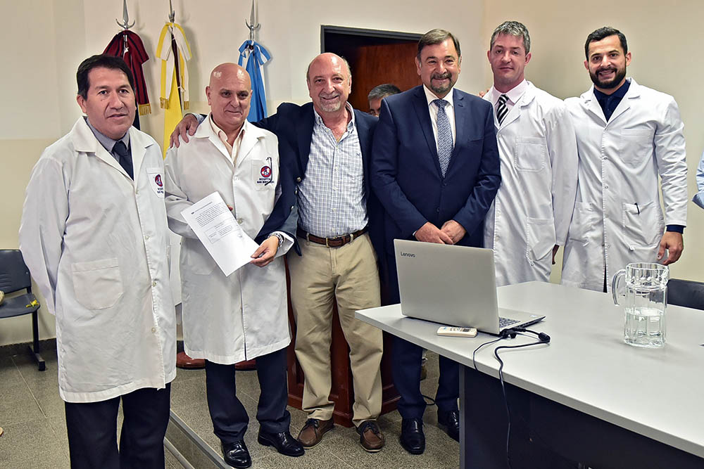 entrega-equipos-a-hospitales-y-centros-de-salud2