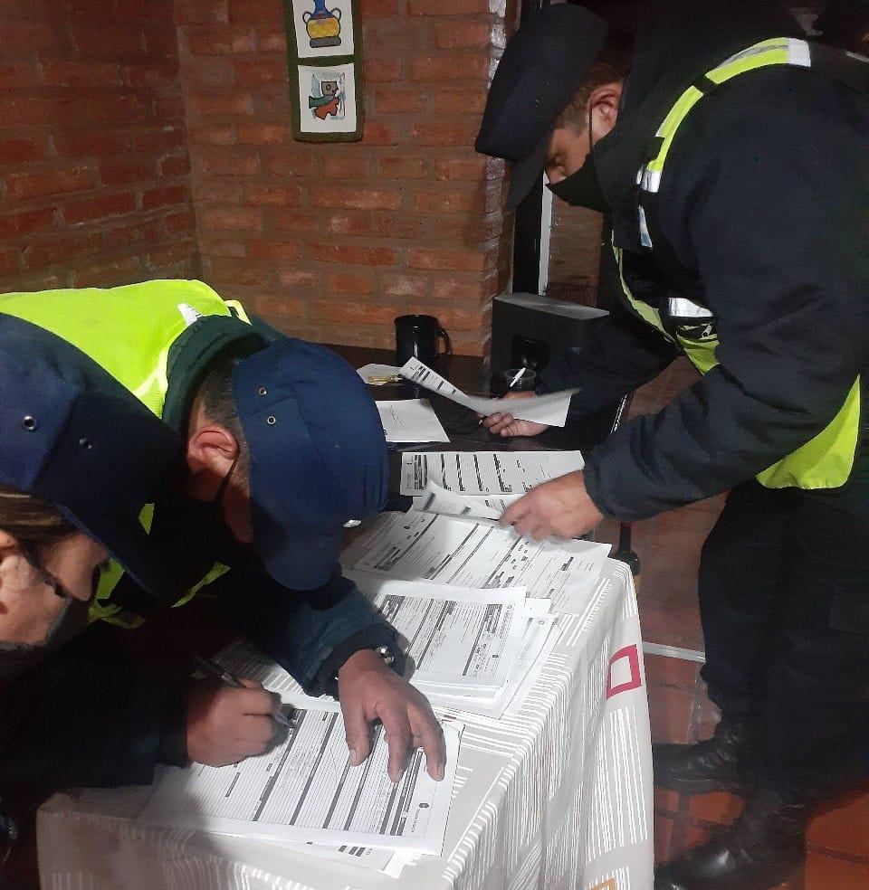 Controles de seguridad sanitaria 03