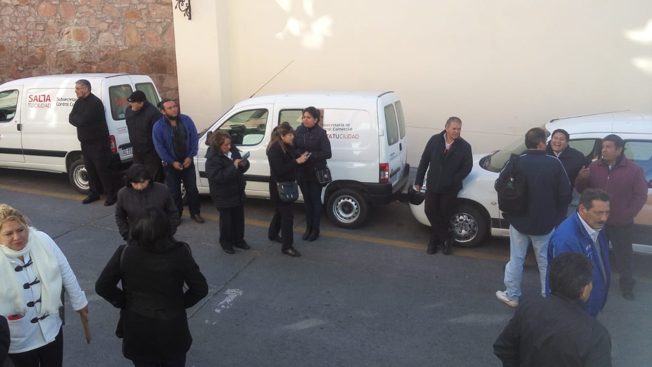 control comercial reclamo