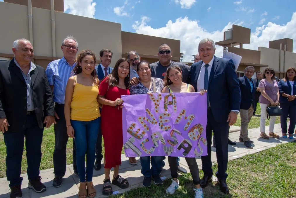 Morales Entrega viviendas 03