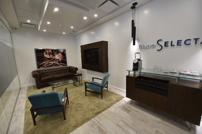 banco macro - sucursal grand bourg (3)