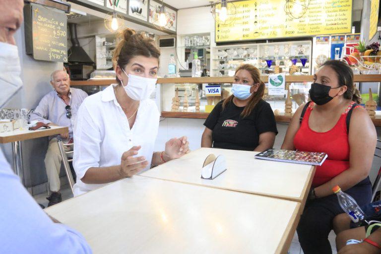 Bettina con Manteros