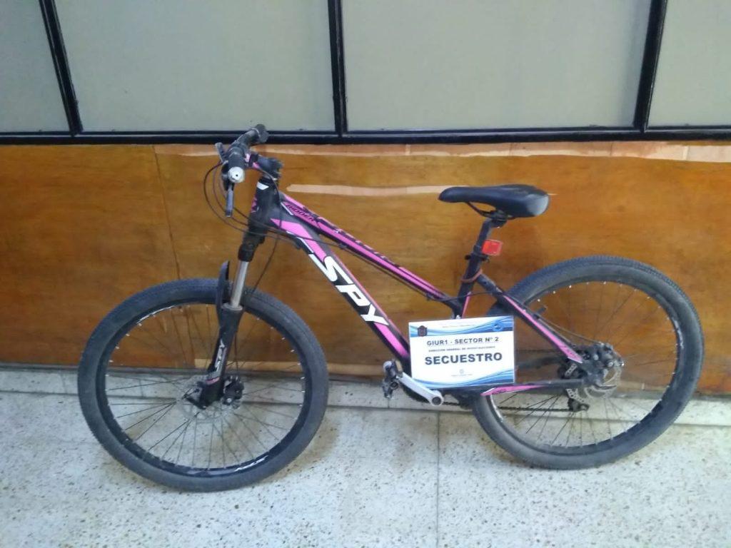 Robo Alvarado al 200 03