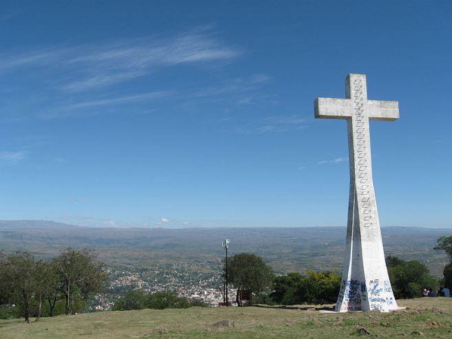 Valle_de_Punilla_desde_Cerro_de_la_Cruz_Carlos_Paz,_Cordoba