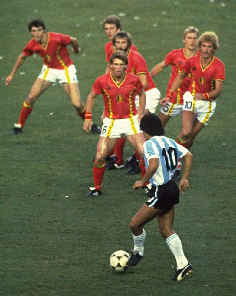 Maradona contra Bélgica