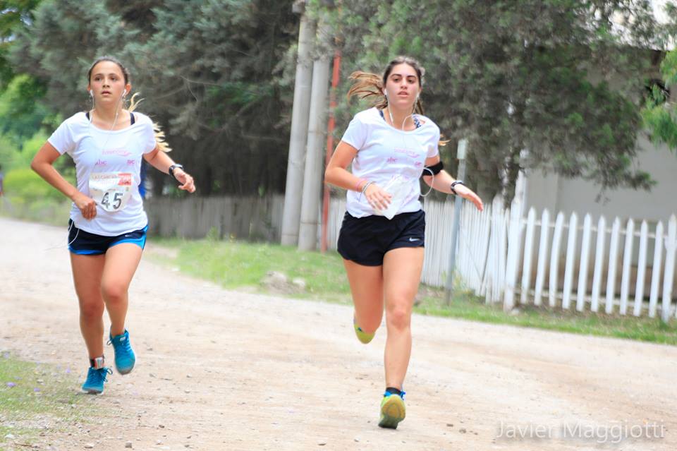 las chicas corren2