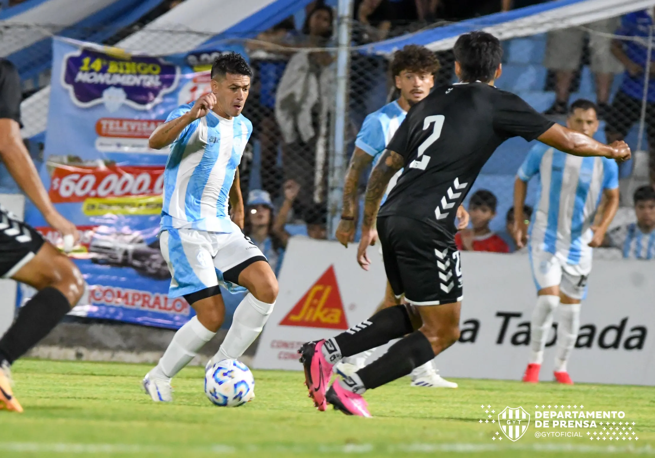 multimedia.grande.8b027e5914cf4303.Z3l0IGNuX2dyYW5kZS53ZWJw