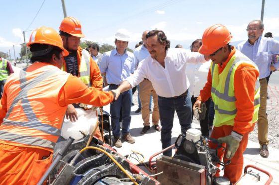 85668-en-cerrillos-saenz-superviso-obras-de-viviendas-agua-y-saneamiento