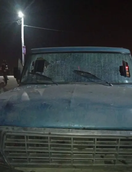 CAMIONETAPARABRISAROTO