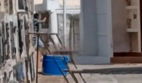 Robo de placas - Cementerio Rosario