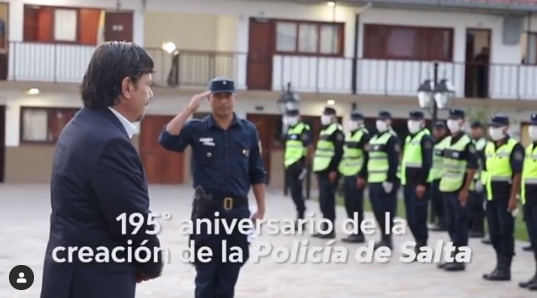 Sáenz saludó a la Policía de Salta: “Hoy son los héroes que nos acompañan y  que nos ayudan y nos protegen