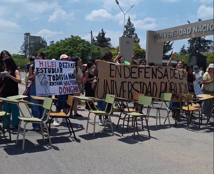 protesta unsa toma