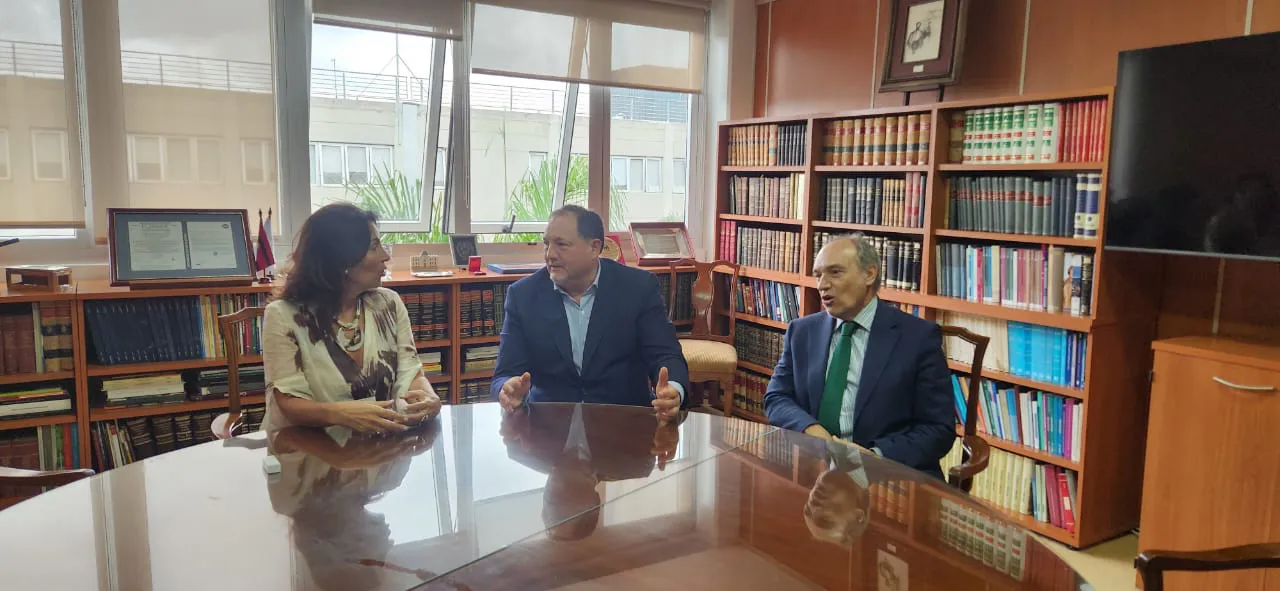 diez villa - ovejero