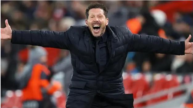 Diego Simeone fue agredido tras eliminar al Manchester