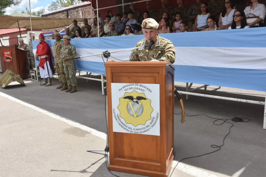 Cambio de mando de la Vª Brigada de Montaña 03