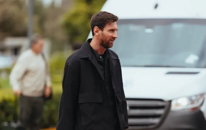 messi llega a argentina