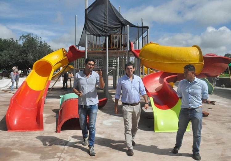 solis-superviso-avance-obra-acuatico