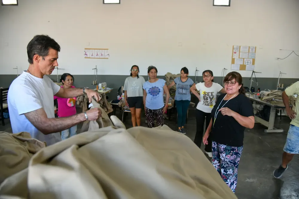 urtubey recorre municipios