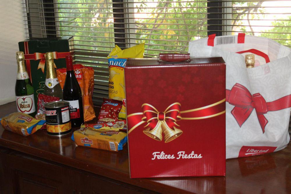 canasta navideña