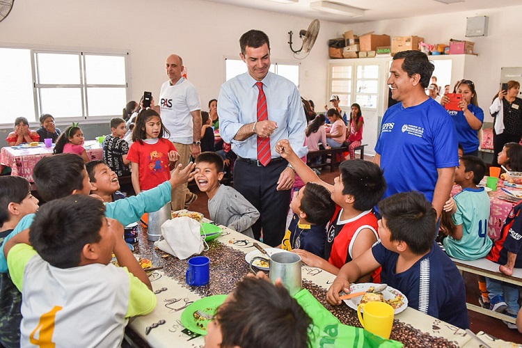 Urtubey Recorre Act del PAS en la Esc Leopoldo Lugones - salta