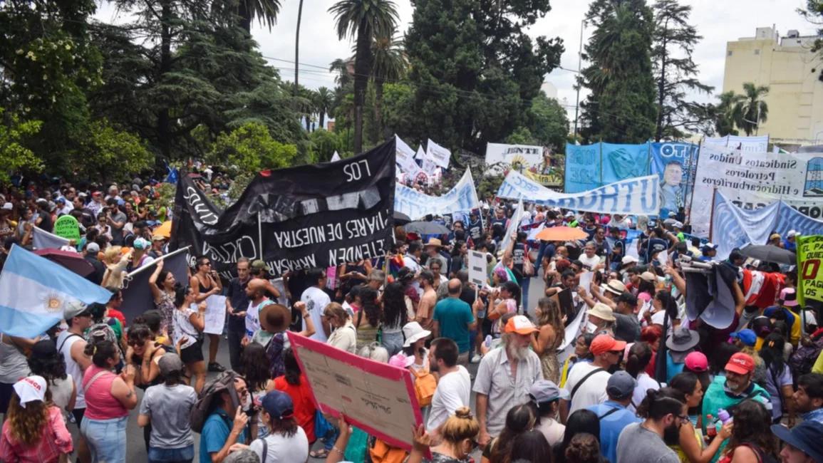 Paro Nacional Docente ¿cuáles Son Los Gremios Que Adhieren