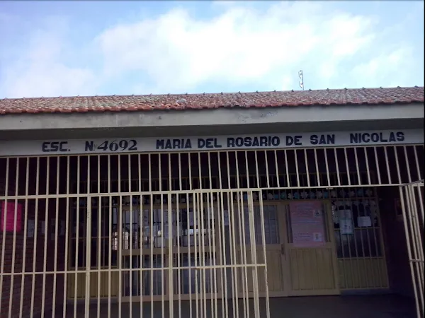 escuela maria rosario de san nicolas