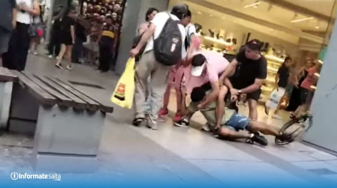 Pelea en la Peatonal