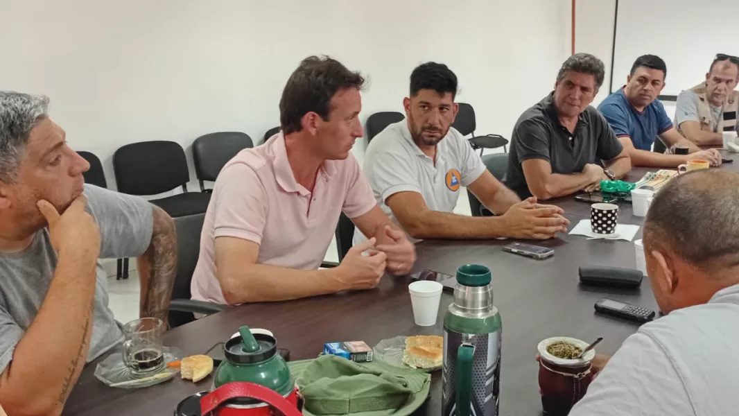 Monitoreo Río Juramento 01