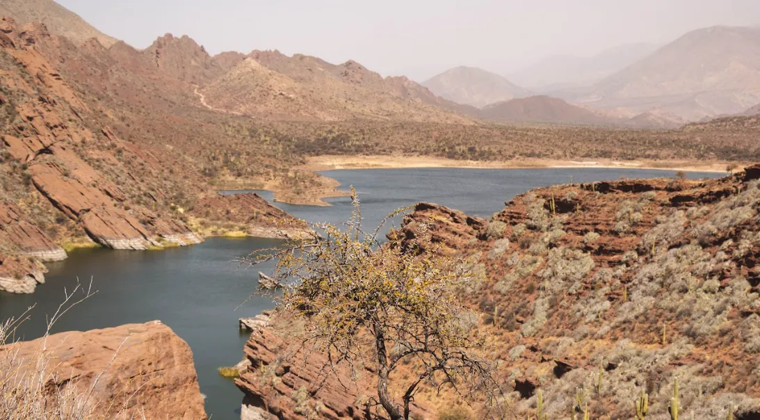 Centro ceremonial de altura - Acsibi